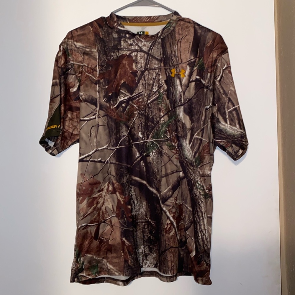 Under armour shirt